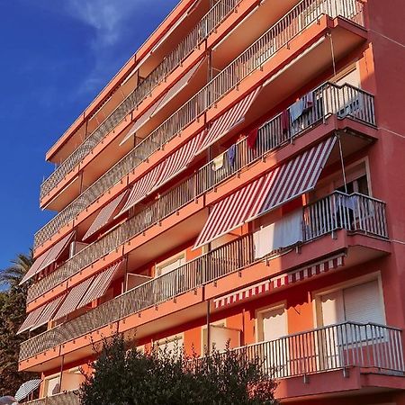 Residence Laura Bordighera Exteriör bild